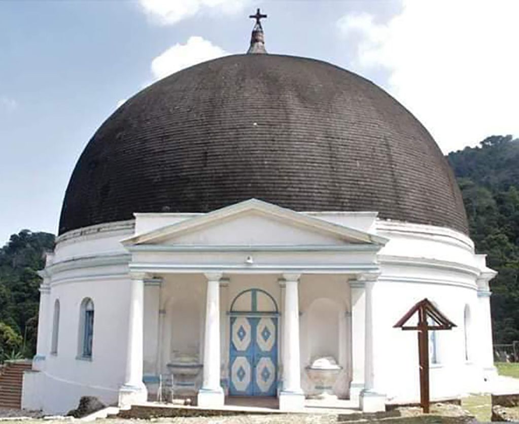 La chapelle royale de Milot a été construite entre 1810 et 1813 sur décision de Henry Christophe. 